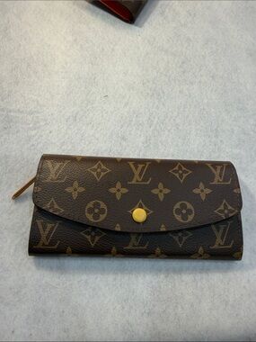 Brown  Monogram lv Continental Wallet